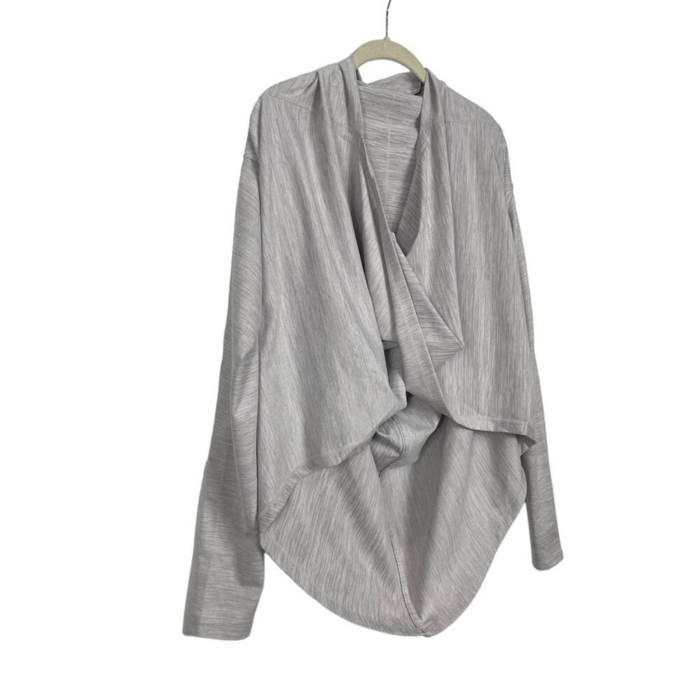 Zyia Active Haze Grey Twist Front Pullover Yoga Shawl Size Small - Picture 5 of 10
